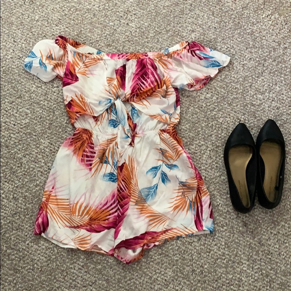 Cute Tropical Floral Off The Shoulder Romper